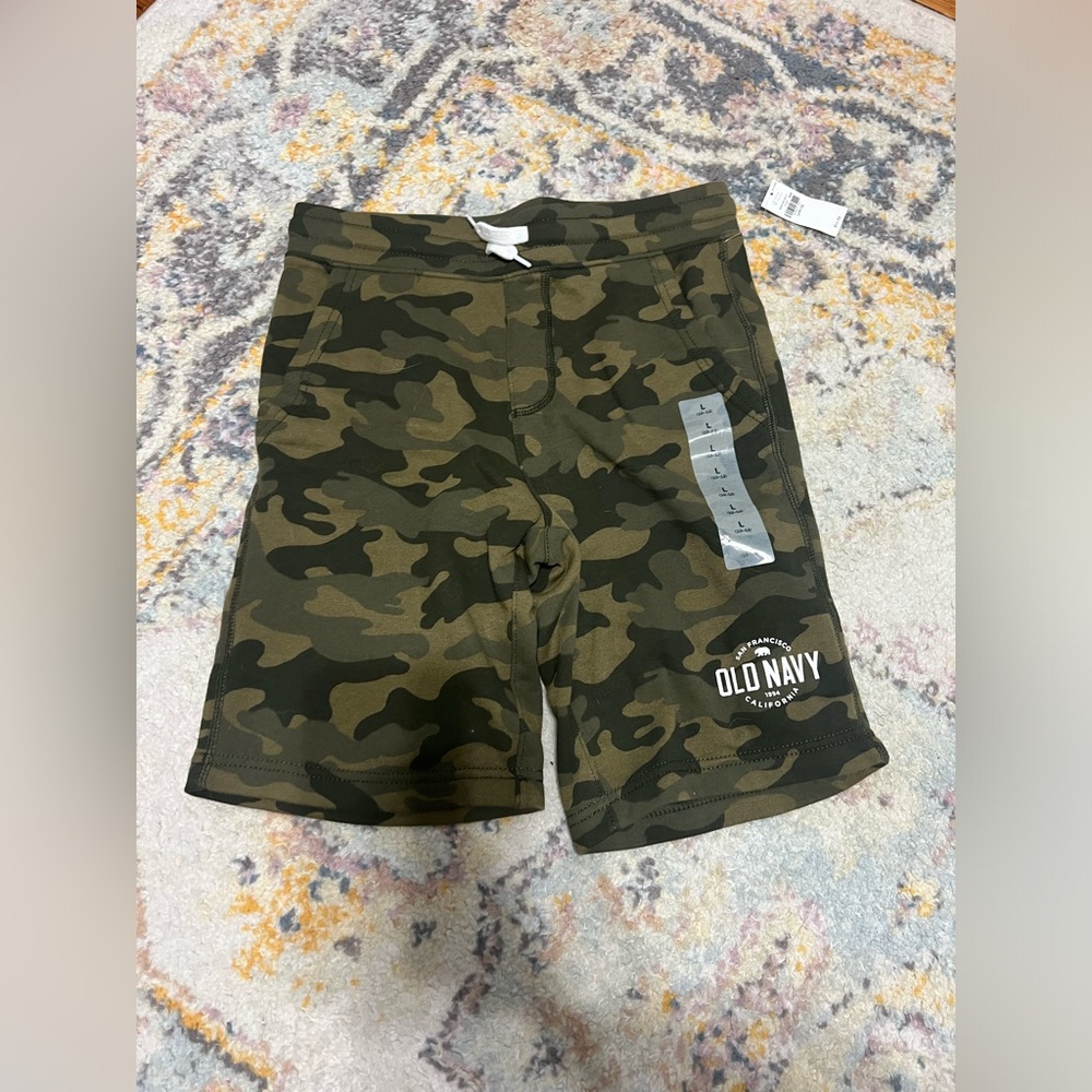 Old Navy- Large 10/12 Camouflage - Picture 1 of 2